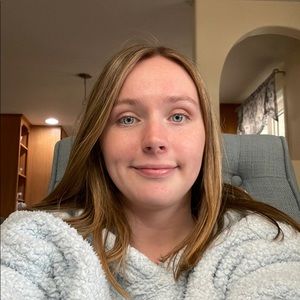 Meet your Posher, Brianna